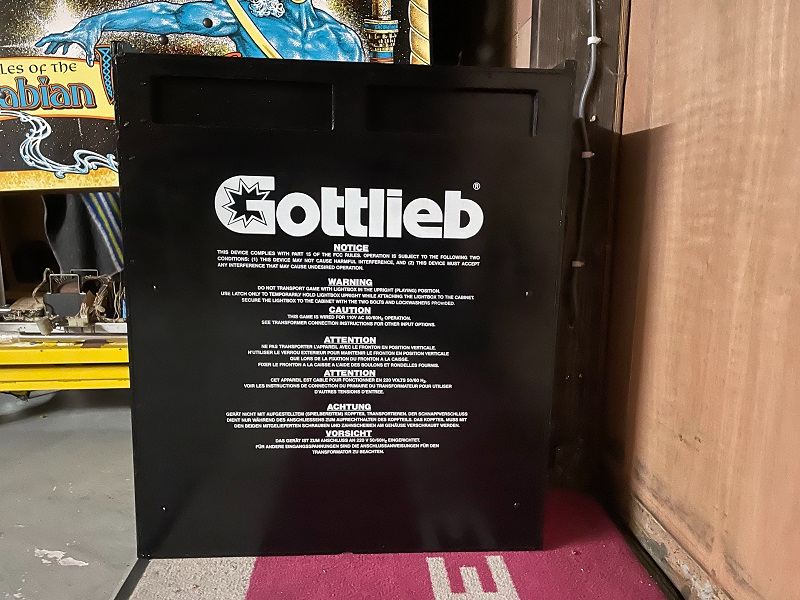Gottlieb Hoops cabinet head back 