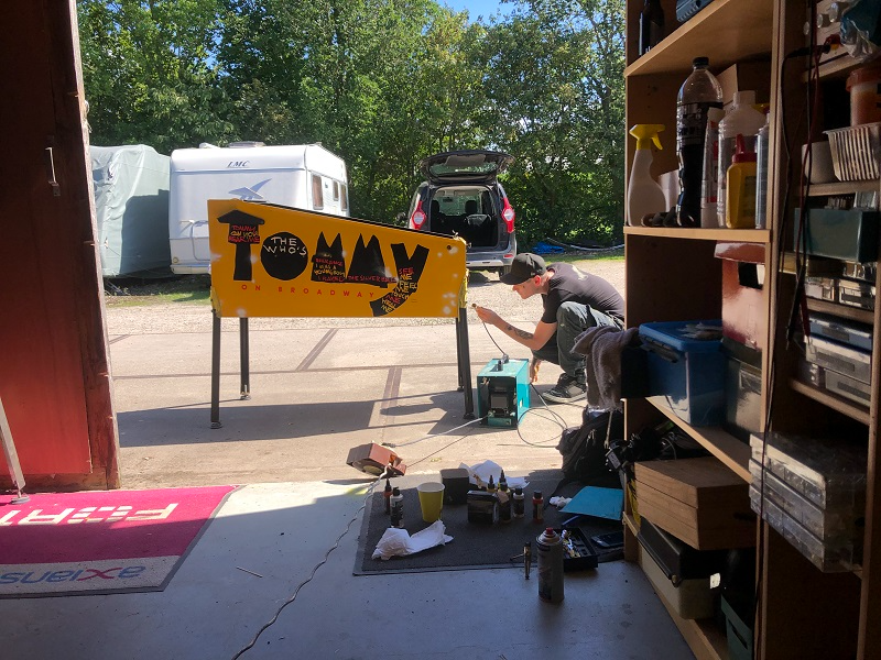 Tommy airbrush