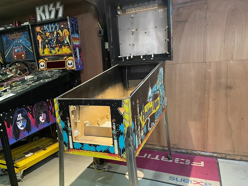 Williams totan terugbouwen cabinet